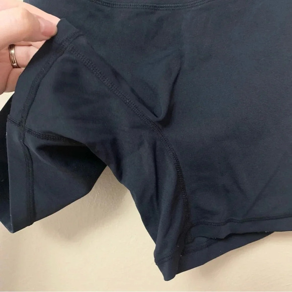 Alphalete Pulse Surge Short 4” Inseam - Picture 6 of 10